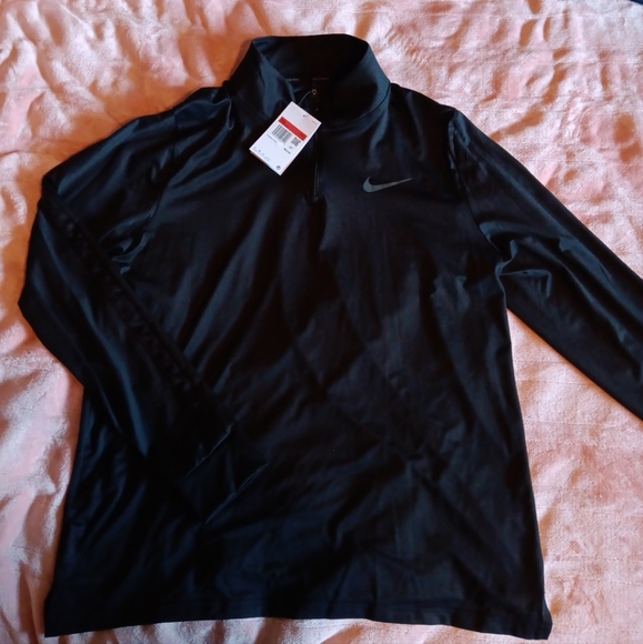 Nike Other - Boos Nike top for sale